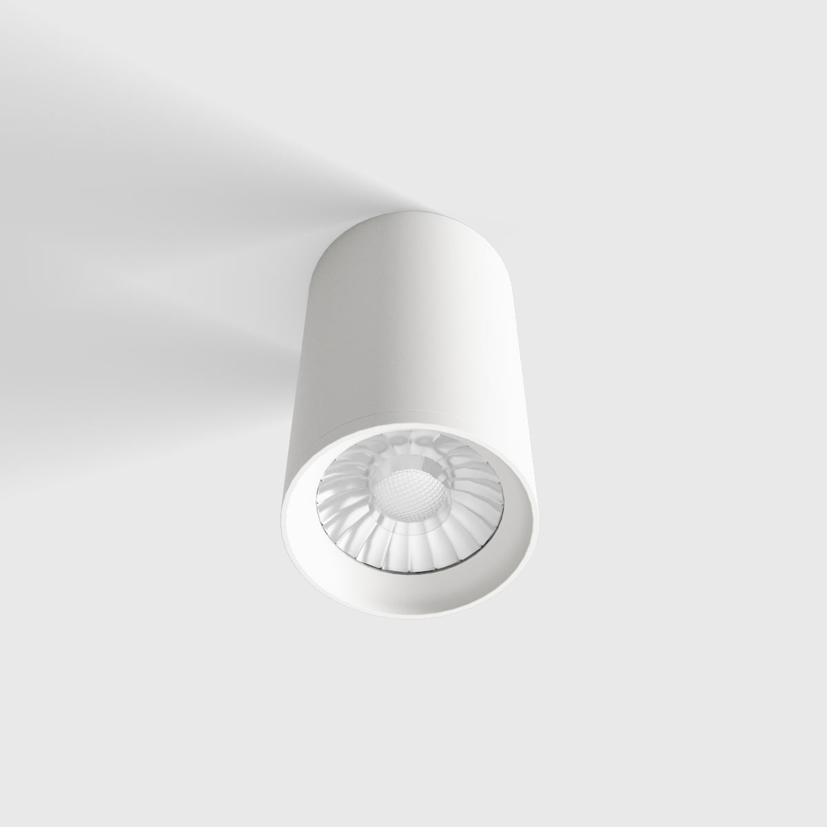 LUX0102700-3.jpg