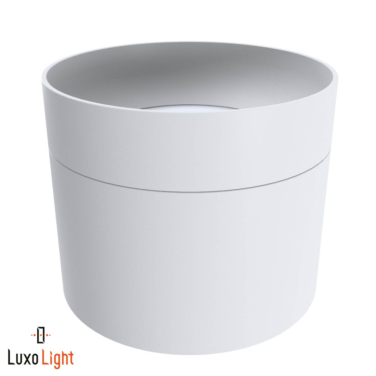LUX0102500-92.jpg